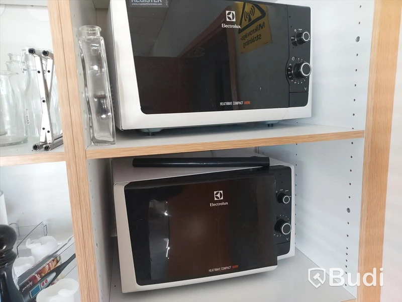 Microvågsugnar 2 st Electrolux
