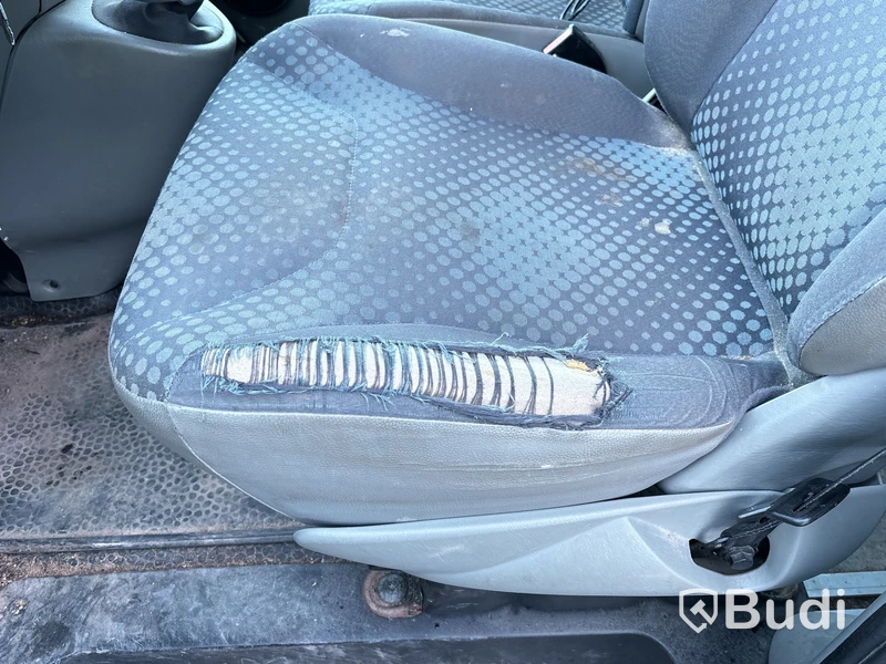 Skåpbil Renault Trafic 2.9t 2.0 dCi 2010