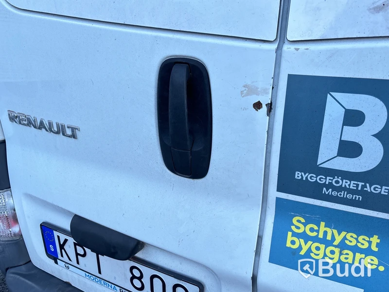 Skåpbil Renault Trafic 2.9t 2.0 dCi 2010