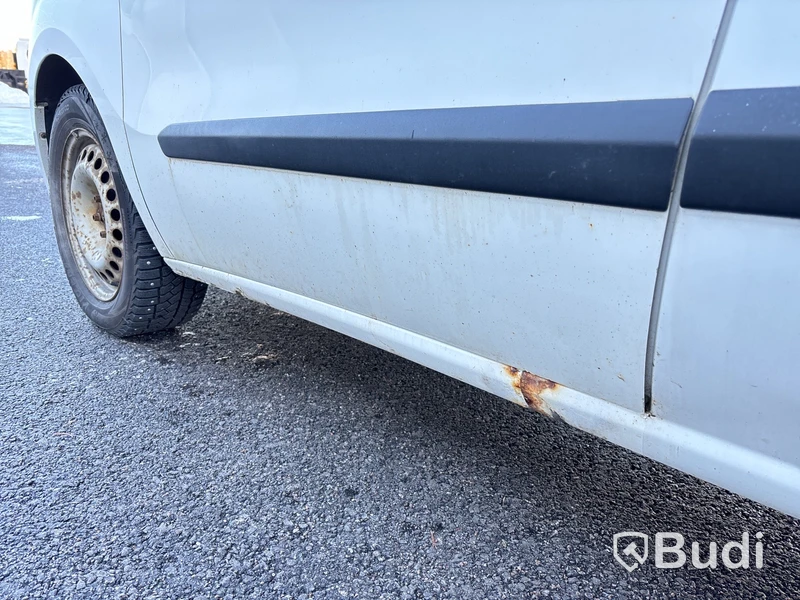 Skåpbil Fiat Doblo Maxi 1.3 Multijet 2013