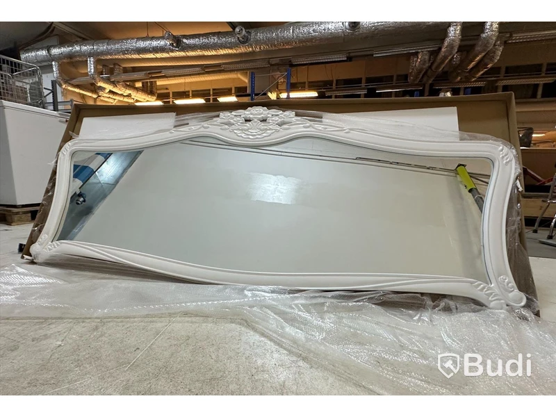 Klassisk badrumsspegel Vesani Stor 230x95 cm Vit Ottawa Ord. pris inkl. moms ca: 2000 kr