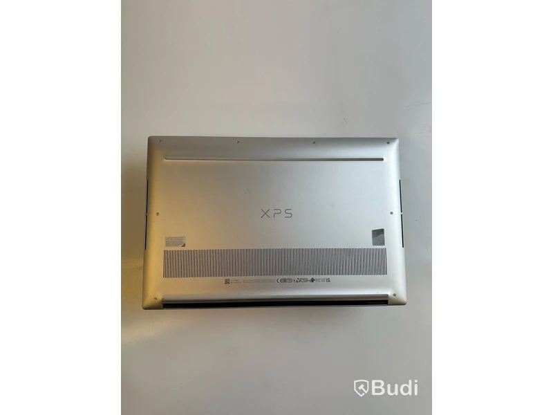 Dator Dell XPS 15 9520. OBS! INGET OS.