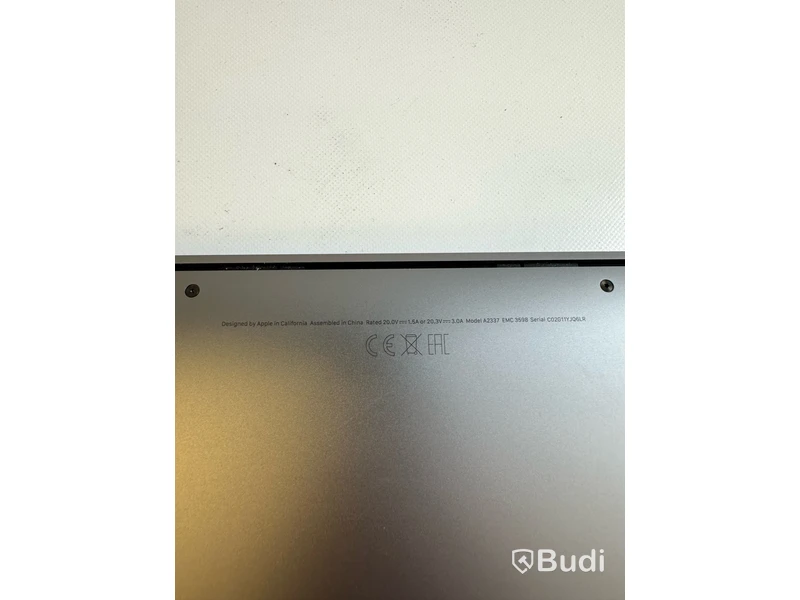 Dator Apple MacBook Air 13 tum (2020). ITauktion56