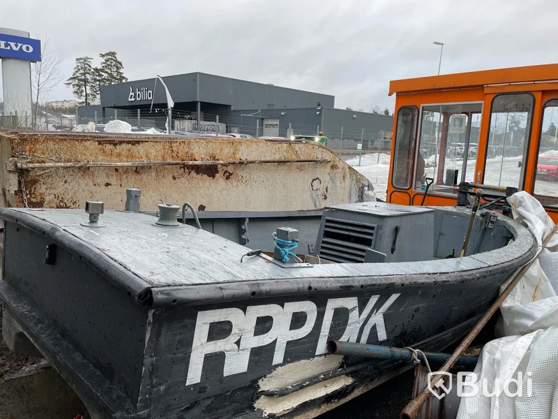Bogserbåt 1 Försvaret