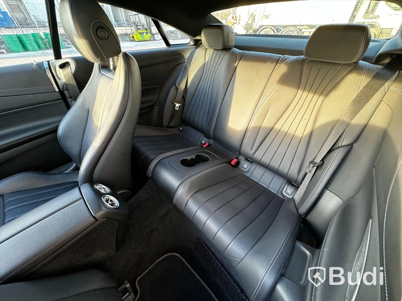 Mercedes-Benz E 220 d Coupé -2019 | AMG | 9G-Tronic | Pano | Widescreen