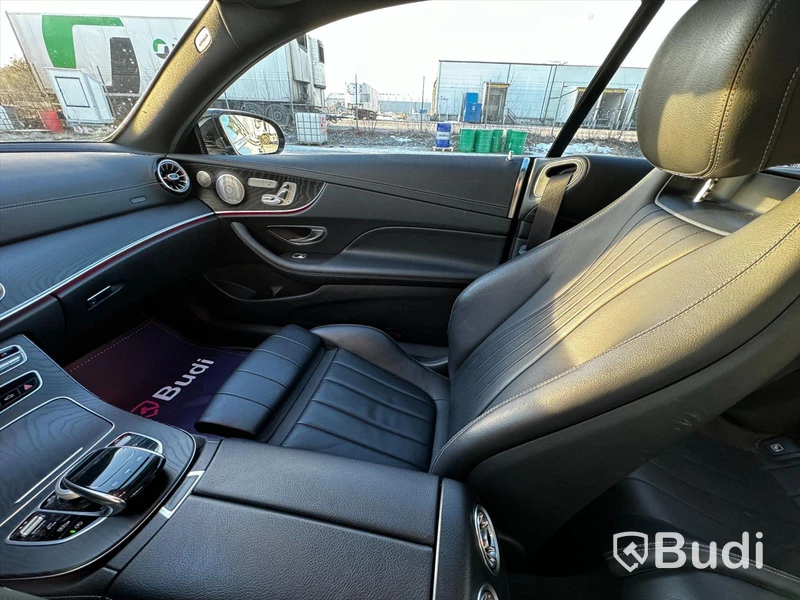 Mercedes-Benz E 220 d Coupé -2019 | AMG | 9G-Tronic | Pano | Widescreen