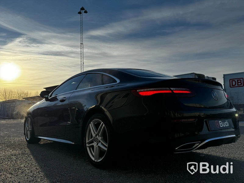 Mercedes-Benz E 220 d Coupé -2019 | AMG | 9G-Tronic | Pano | Widescreen