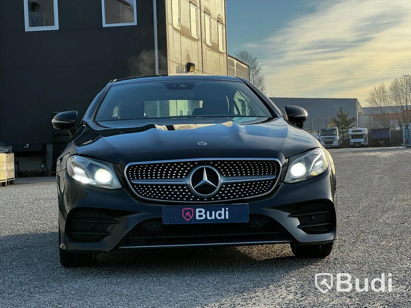 Mercedes-Benz E 220 d Coupé -2019 | AMG | 9G-Tronic | Pano | Widescreen