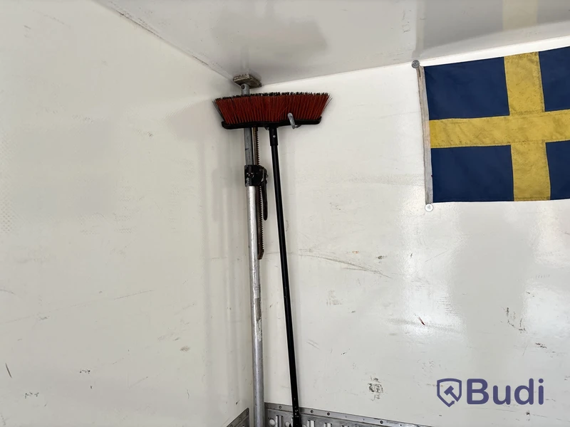 Volkswagen Crafter 35 volymskåp med bakgavellyft 2.0 TDI (163hk) -2014 EXPORT