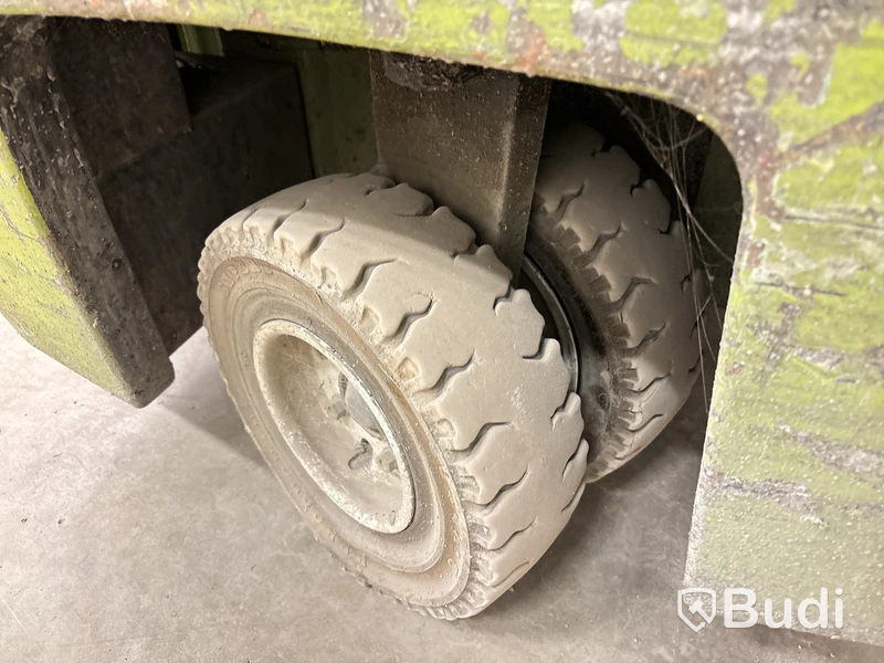 Eltruck Clark CTM 12