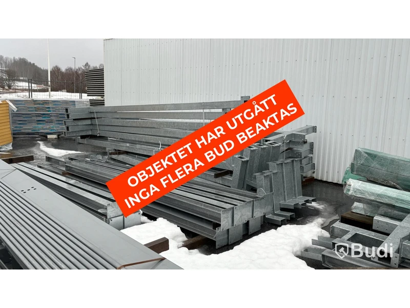 Komplett industrihall med 14 portar - (48,5 x 10 m)