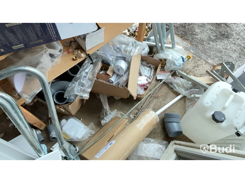 Container 20 fot med innehåll