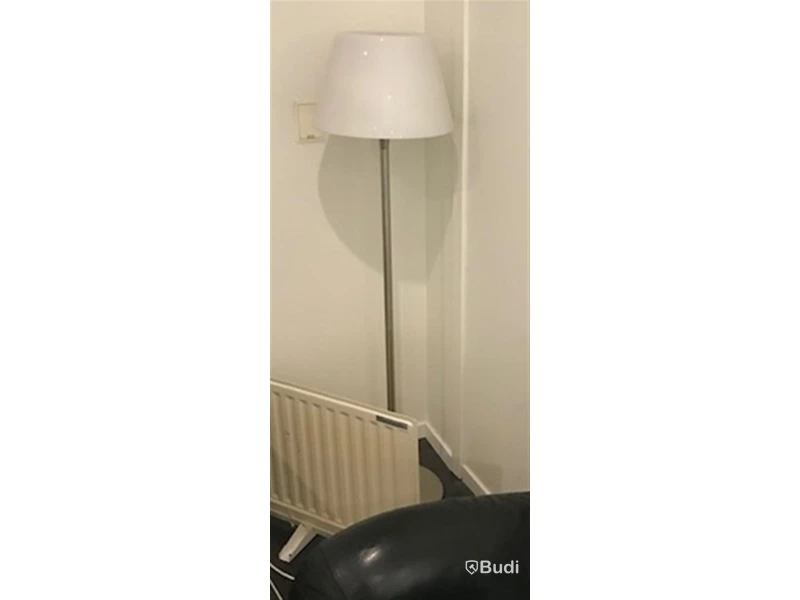 Lampa vit
