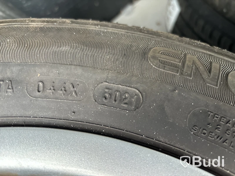 Sommarhjul Michelin 195/65R15 till Renault Kangoo