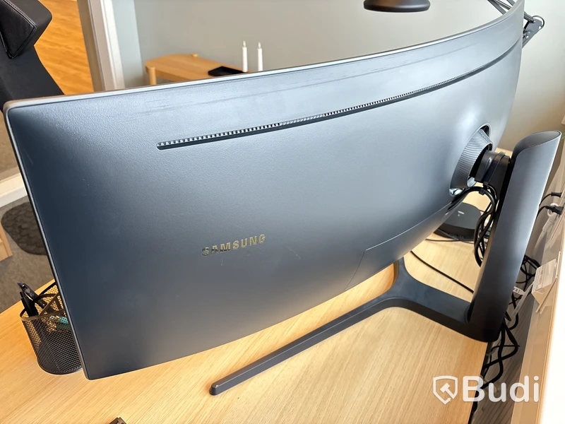 Datorskärm 49 tum, curved. Samsung