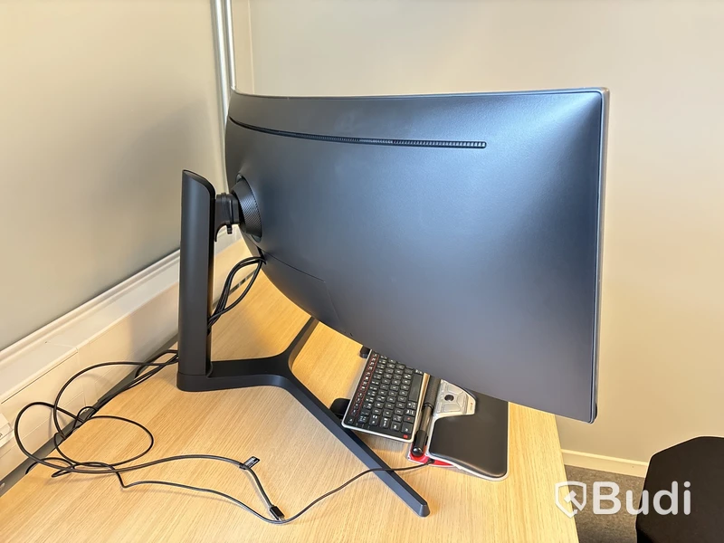 Datorskärm 49 tum, curved. Samsung