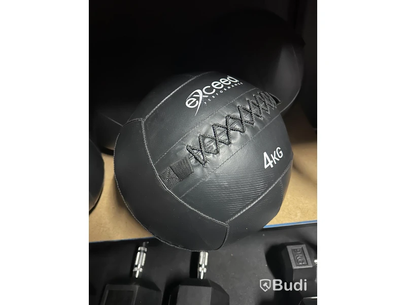 4 st Soft Medicine Balls - Exceed 4, 6, 8 och 9 kg