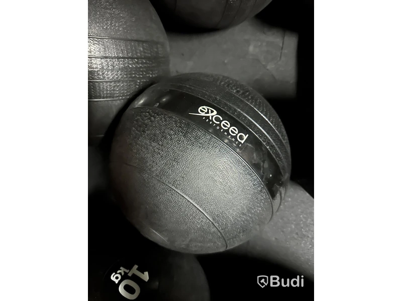 4 st Slam Balls - Exceed 6, 10, 15 och 20 kg - sålda på nya nummer