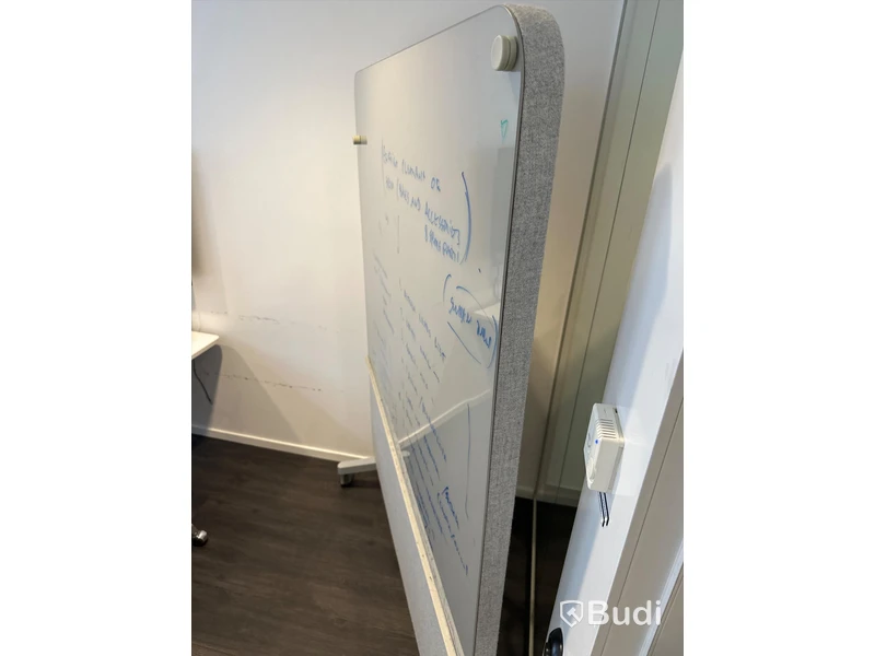 Whiteboard på hjul, 150x196 cm