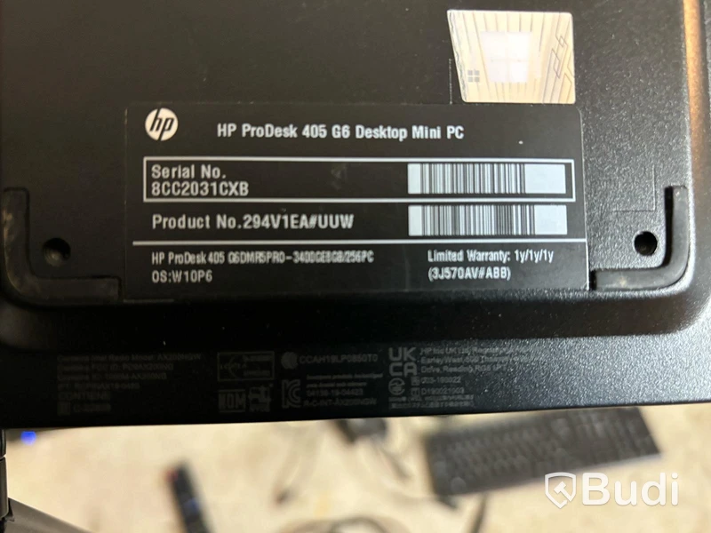 Mediaskärm Sharp BIG PAD 75-tum med väggfäste, dator & kamera m.m.