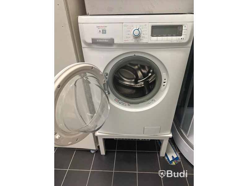 Tvättmaskin med ställ - Electrolux