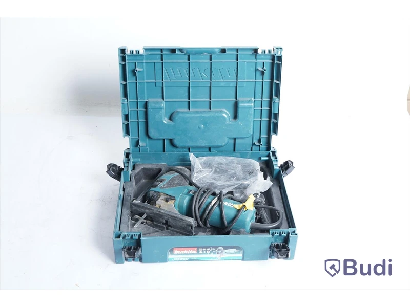 Sticksåg Makita 4351FCTJ,