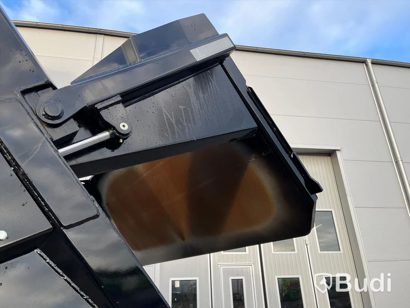 Tippbil schakt MAN TGX 35.510 8X4-4 BL CH -2023 | Zetterbergs