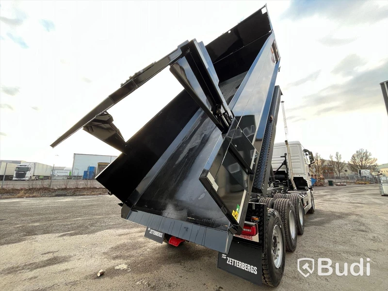 Tippbil schakt MAN TGX 35.510 8X4-4 BL CH -2023 | Zetterbergs