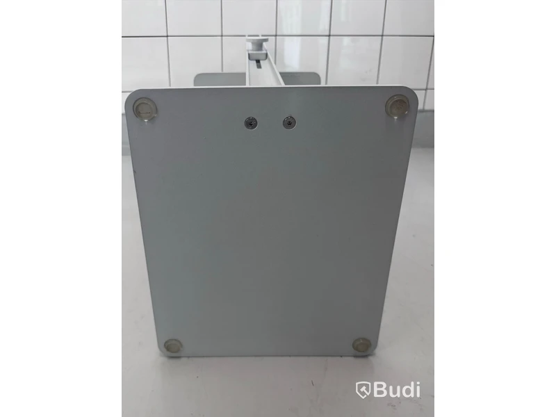 Sidobord, String museum, aluminium och stål