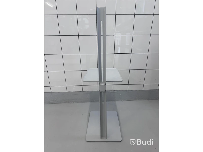 Sidobord, String museum, aluminium och stål