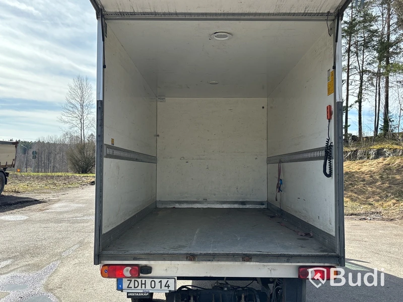 Nissan NV400 | volymskåp & bakgavellyft | 10216 mil | 2017