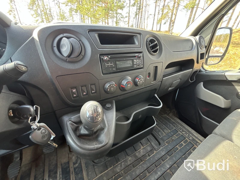 Nissan NV400 | volymskåp & bakgavellyft | 10216 mil | 2017