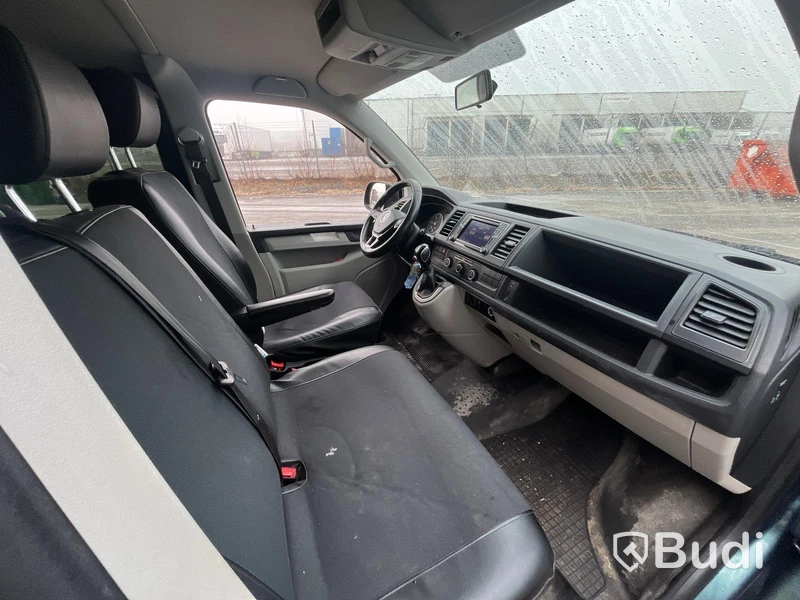 Skåpbil Volkswagen Transporter T32 2.0 TDI-2017  | 6-sitsig | DSG | 150hk | -
