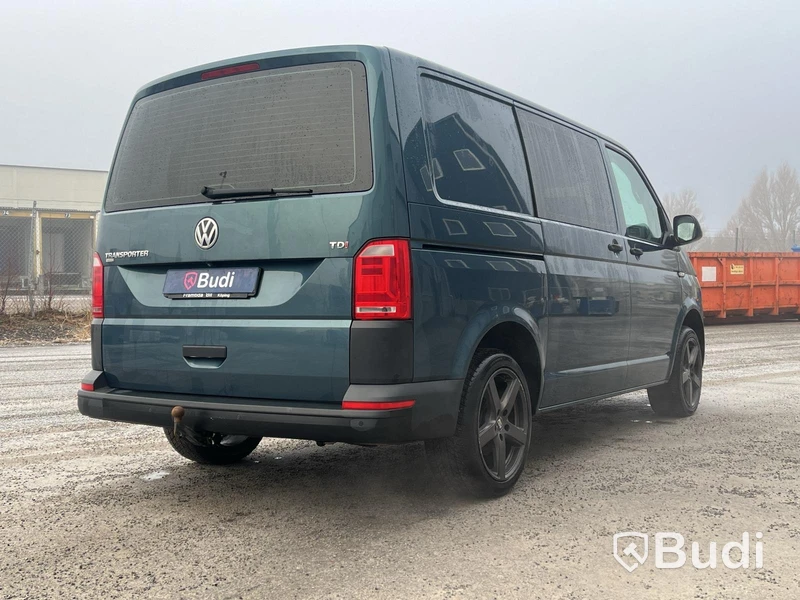 Skåpbil Volkswagen Transporter T32 2.0 TDI-2017  | 6-sitsig | DSG | 150hk | -