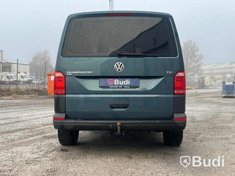 Skåpbil Volkswagen Transporter T32 2.0 TDI-2017  | 6-sitsig | DSG | 150hk | -