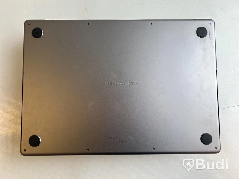 Dator Apple Macbook M1 Pro 16 tum (2021).