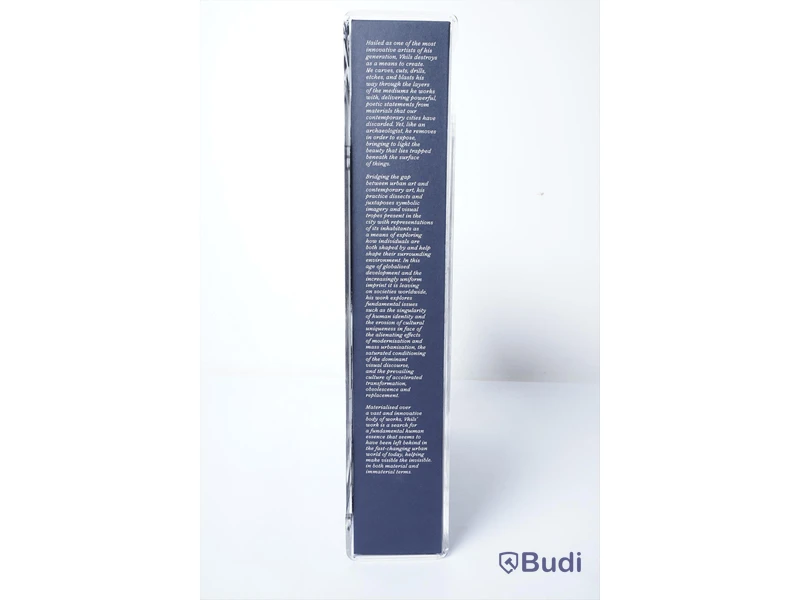 Bok av Alexandre Farto a.k.a. Vhils, Pentimento Special Edition, numrerad. Ord. pris inkl. moms: ca 28.000 kr