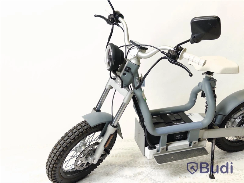 Moped Cake MACKA Flex Grey 2023 REGNR: UBH26A,  Med tillbehör Ny.