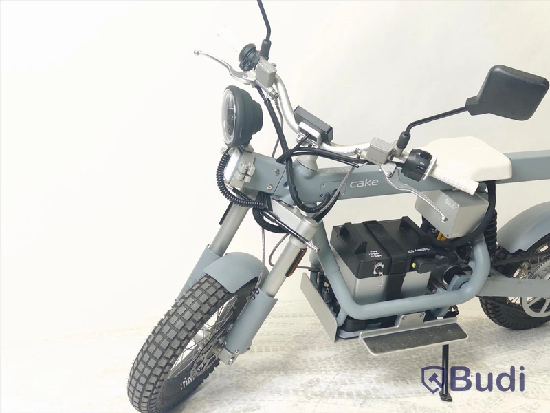 Moped Cake ÖSA Flex Grey REGNR: UUG89G, Med tillbehör.  Begagnad.