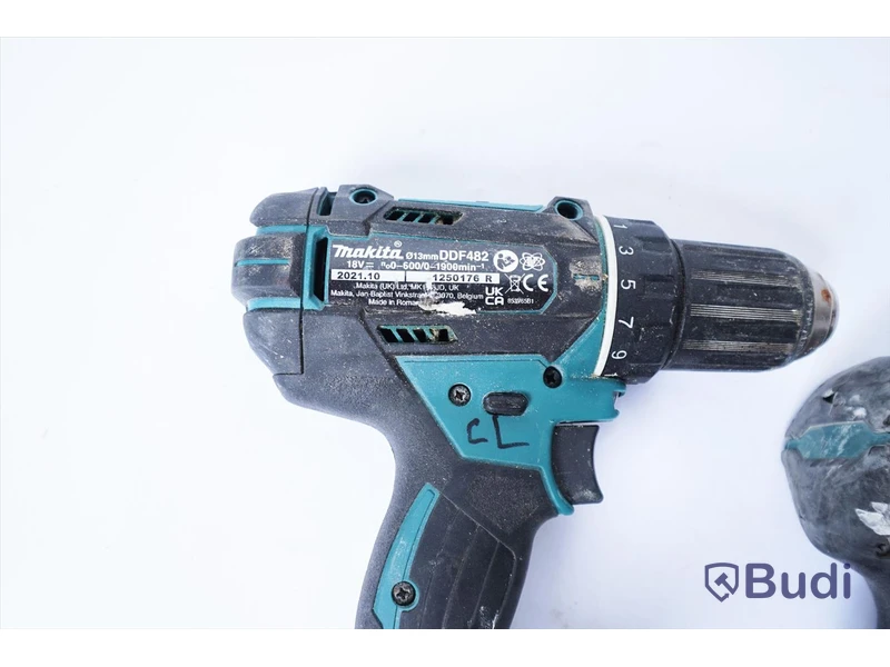 2 st. Skruvdragare Makita DDF482, Makita DTD153. inkl. batteri och laddare. Funktionstestad.