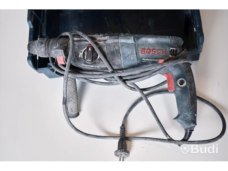 Bosch borrhammare med två batterier och laddare
