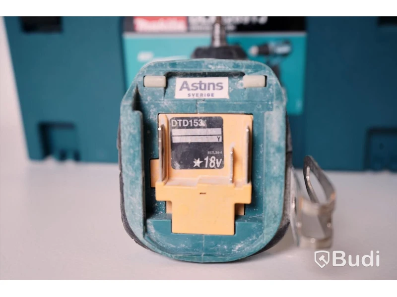 Makita slagskruvdragare, cirkelsåg och skruvdragare med laddare, utan batteri