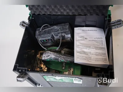 Hikoki cirkelsåg och slagskruvdragare med laddare, utan batteri