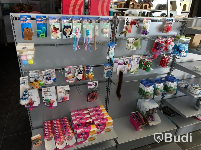 Diverse tillbehör till husdjursägare