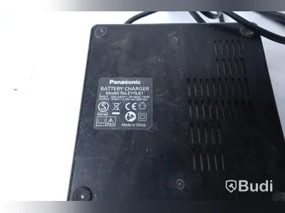 Batteri och laddare Panasonic EY0L81