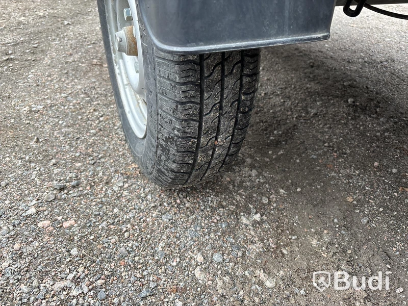 Släpvagn THULE F1425650U 650 kg, -2011