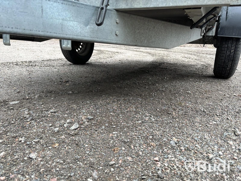 Släpvagn THULE F1425650U 650 kg, -2011