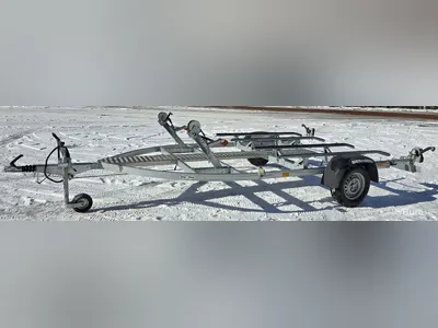 Släp för två vattenskotrar, BRP Big Two 2019.