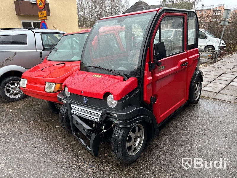 5 st mopedbilar (reservdelsbilar) - EXPORT