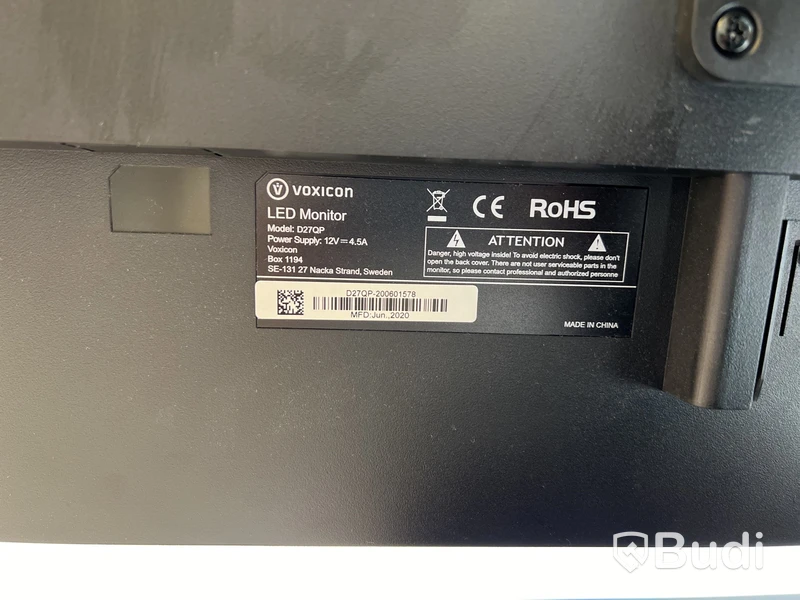 Datorskärm Voxicon D27QP inkl. strömkabel.